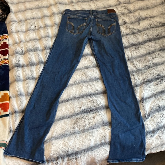 Hollister low rise jeans- bootcut - Picture 2 of 3